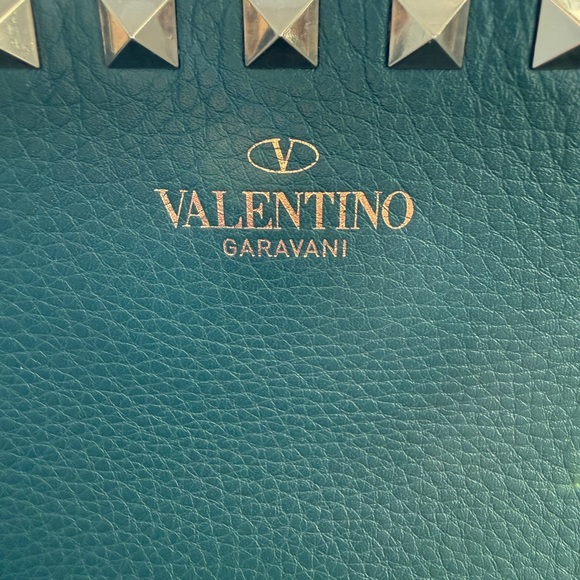 Valentino Garavani Rockstud Leather Tote Bag in rare Forest Green - Authentic - Picture 5 of 5